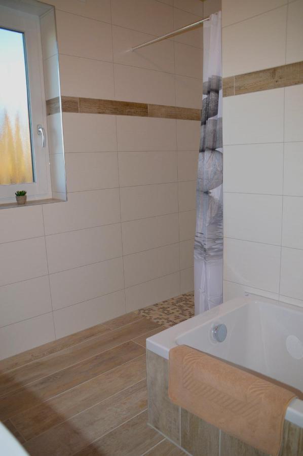 فيلا Frankenhaus Hochstadt bei Thiersheim المظهر الخارجي الصورة